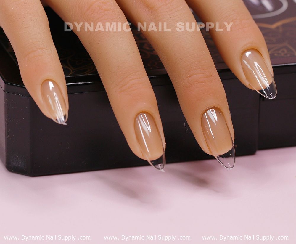 Medium almond full cover tips clear - 14