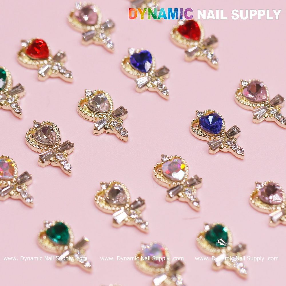 mixed heart rhinestone charms pack - 8